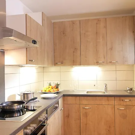 Alpenchalets Flachauer Gutshof アパート フラッハウ