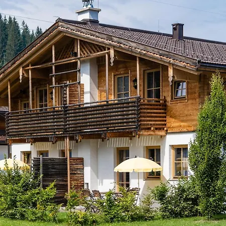 公寓 Alpenchalets Flachauer Gutshof