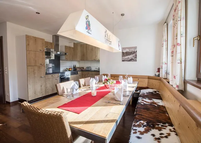 Apartment Alpenchalets Flachauer Gutshof